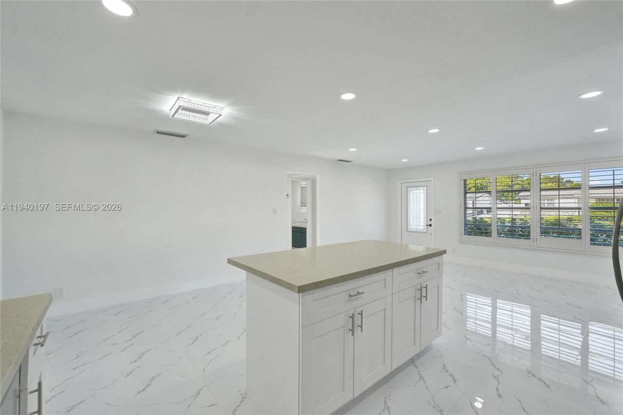 2015 N 58th Ave, Hollywood, FL 33021 Photo