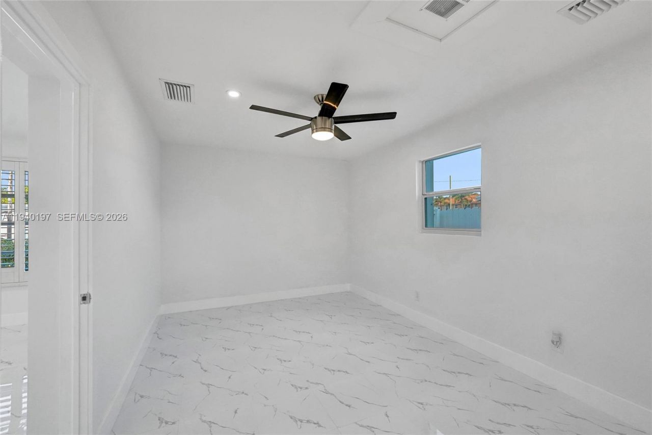 2015 N 58th Ave, Hollywood, FL 33021 Photo