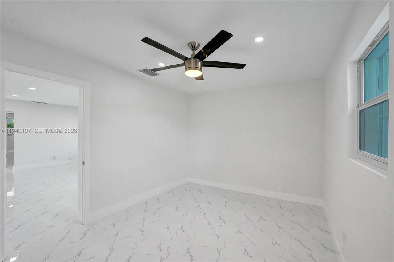 2015 N 58th Ave, Hollywood, FL 33021 Photo