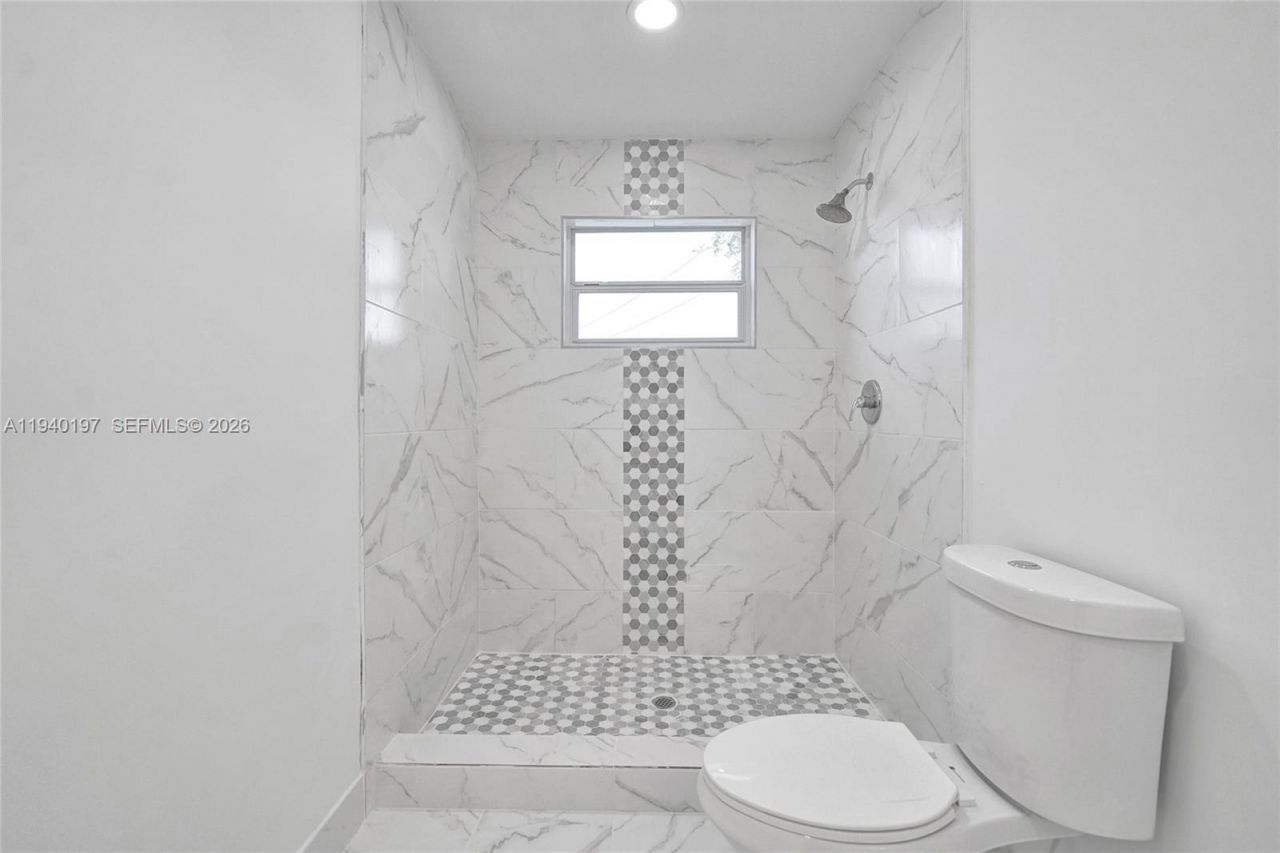 2015 N 58th Ave, Hollywood, FL 33021 Photo