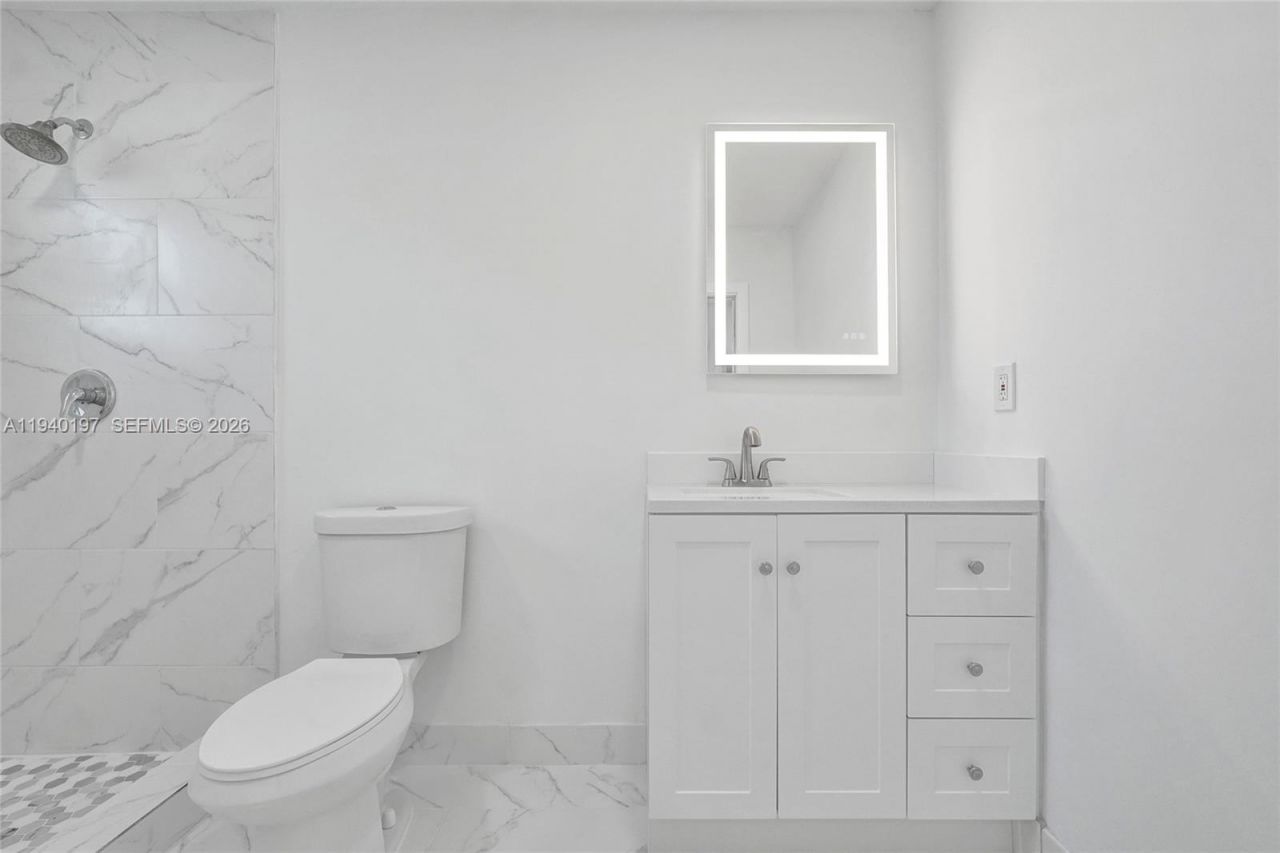 2015 N 58th Ave, Hollywood, FL 33021 Photo