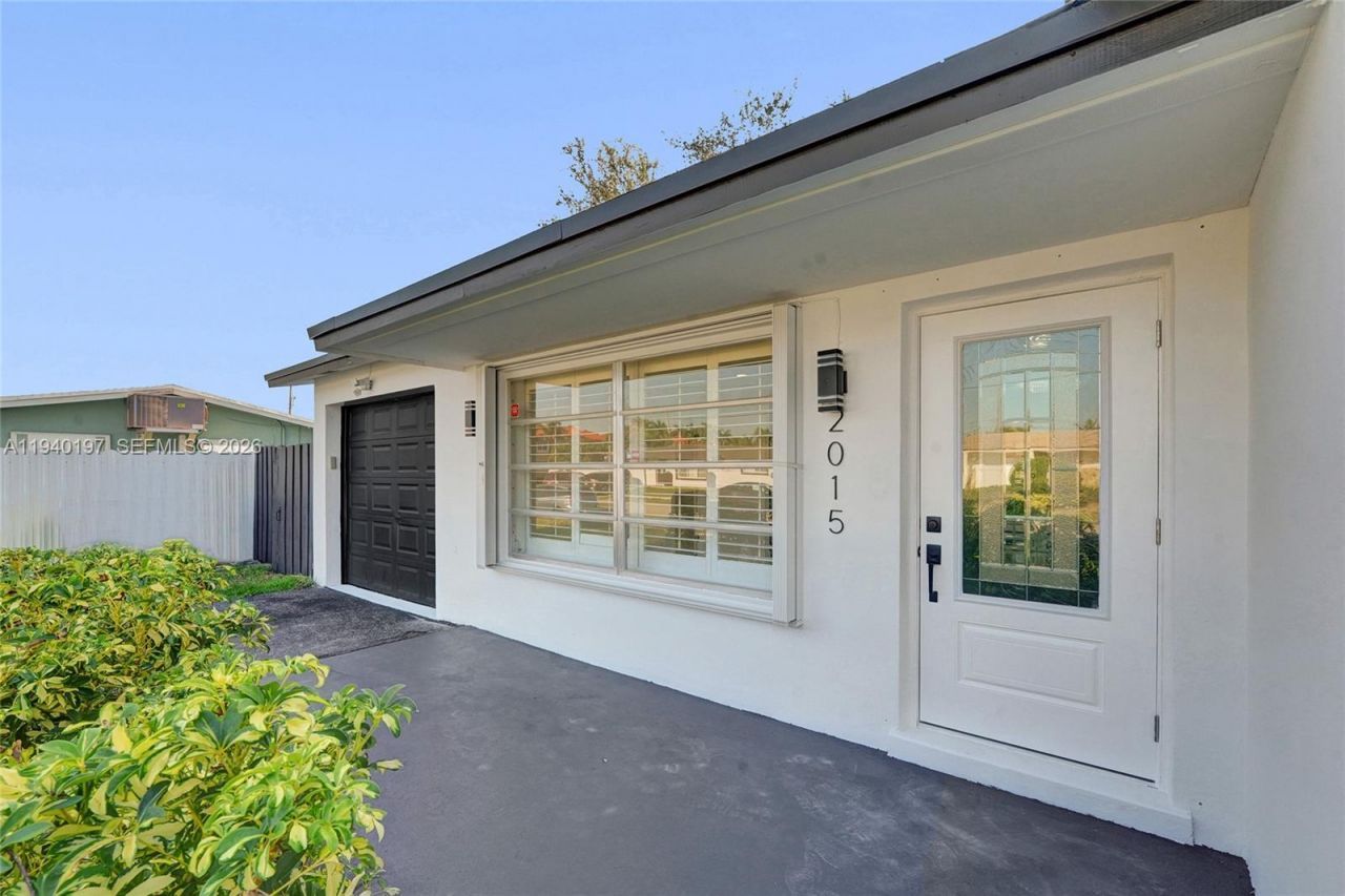 2015 N 58th Ave, Hollywood, FL 33021 Photo