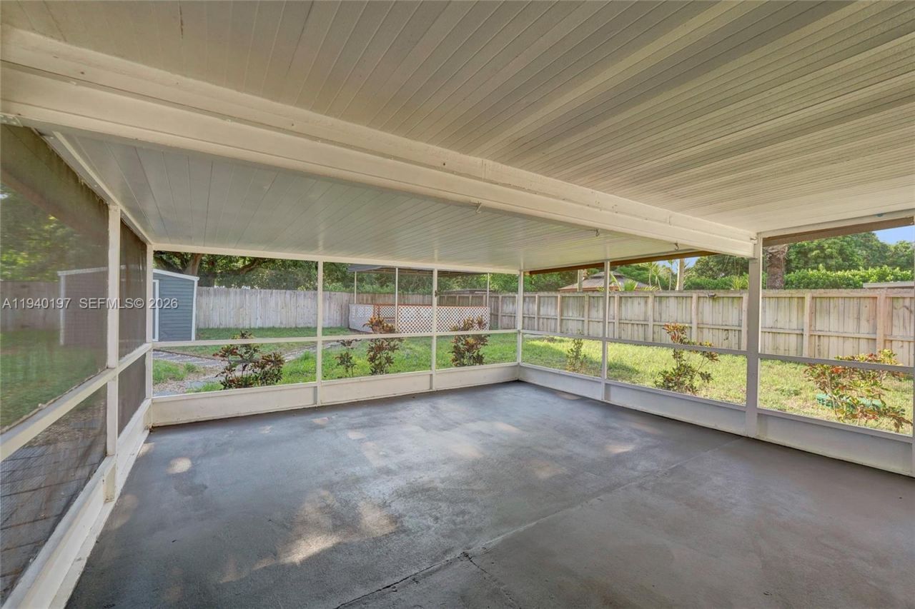 2015 N 58th Ave, Hollywood, FL 33021 Photo