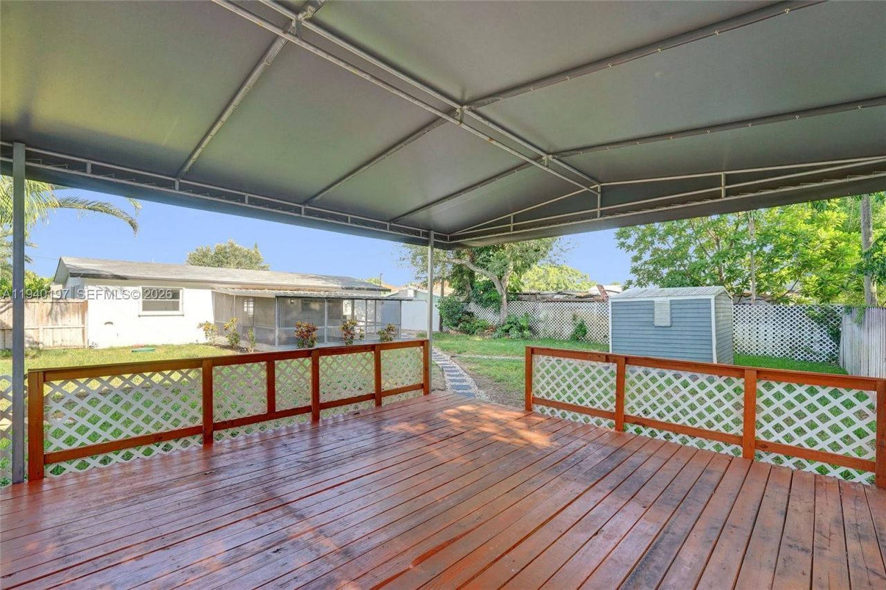 2015 N 58th Ave, Hollywood, FL 33021 Photo