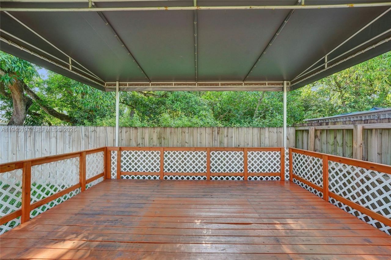 2015 N 58th Ave, Hollywood, FL 33021 Photo