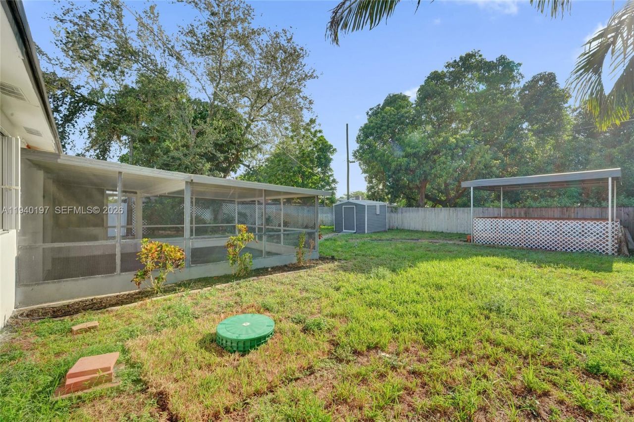 2015 N 58th Ave, Hollywood, FL 33021 Photo