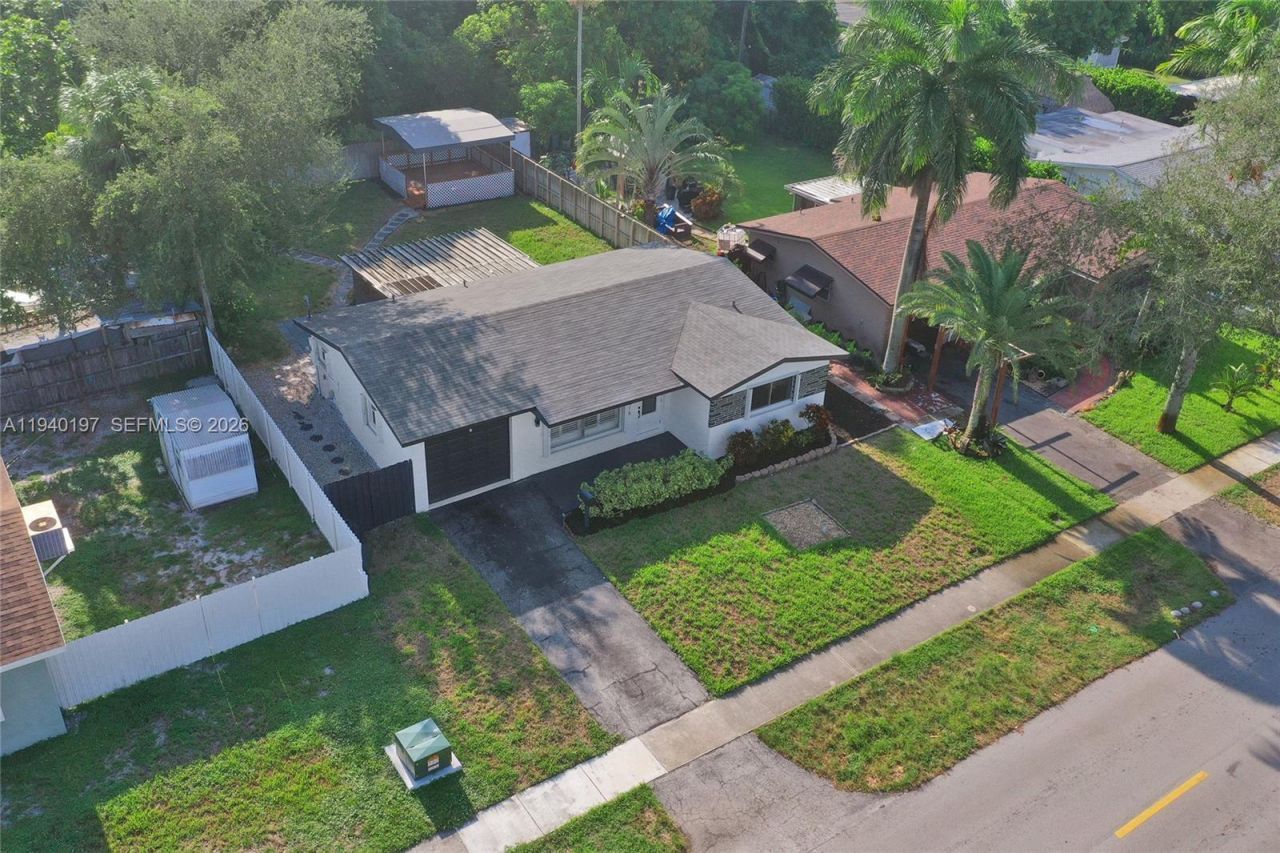 2015 N 58th Ave, Hollywood, FL 33021 Photo