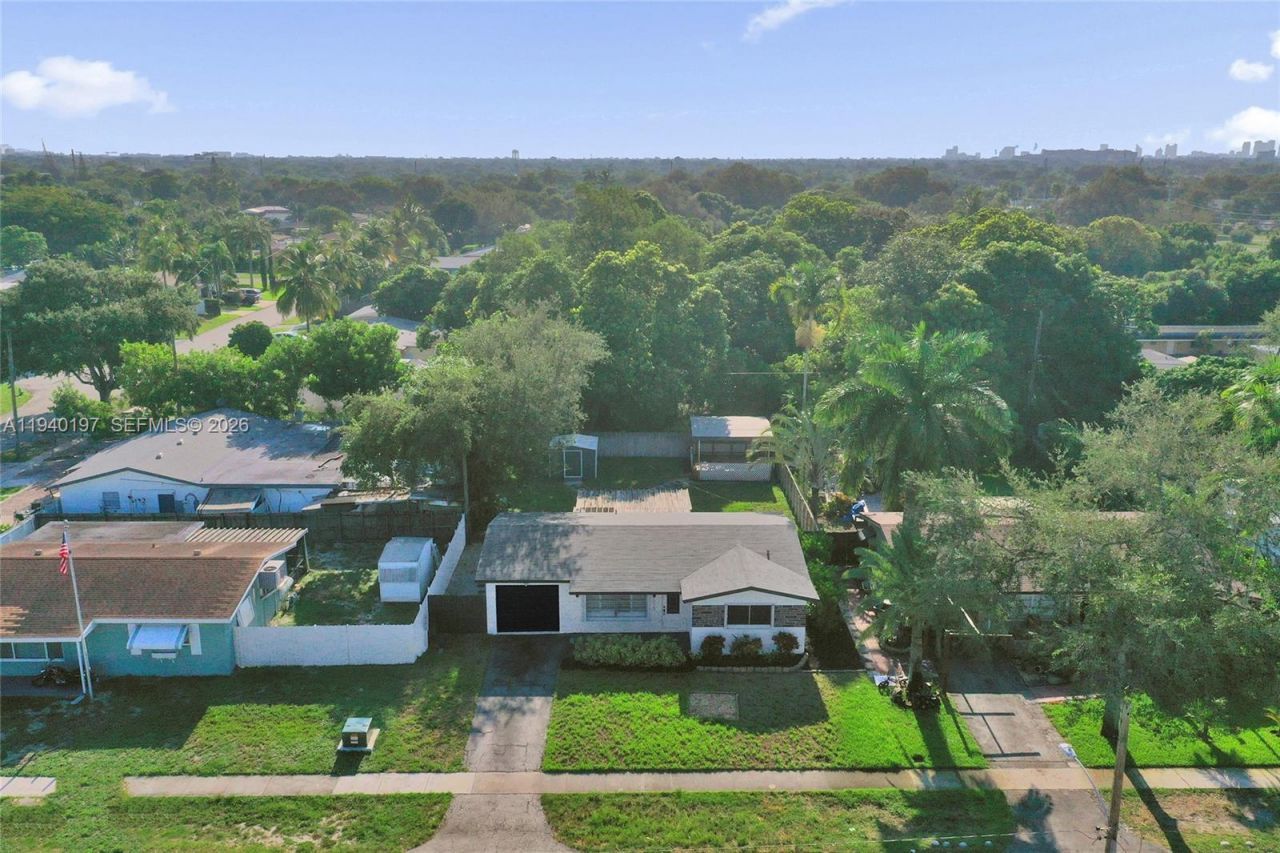 2015 N 58th Ave, Hollywood, FL 33021 Photo