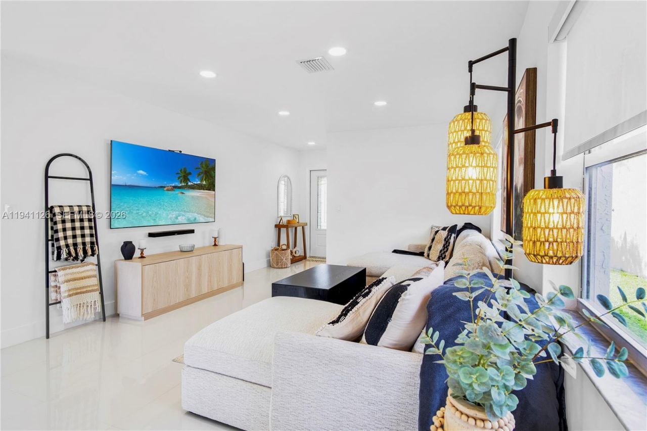 4641 SW 151st Ave, Miramar, FL 33027 Photo