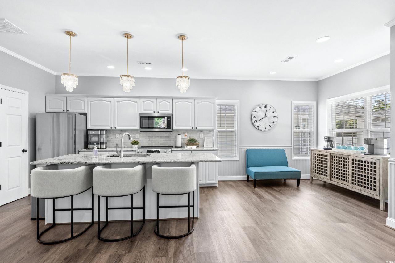 6001 - 1556 S Kings Hwy. Photo 14