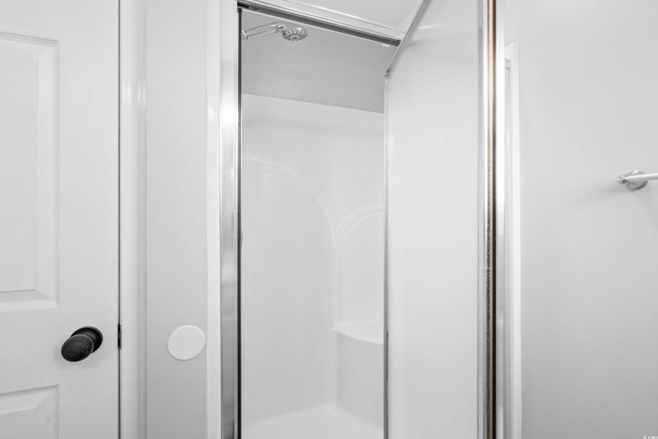 6001 - 1556 S Kings Hwy. Photo 26