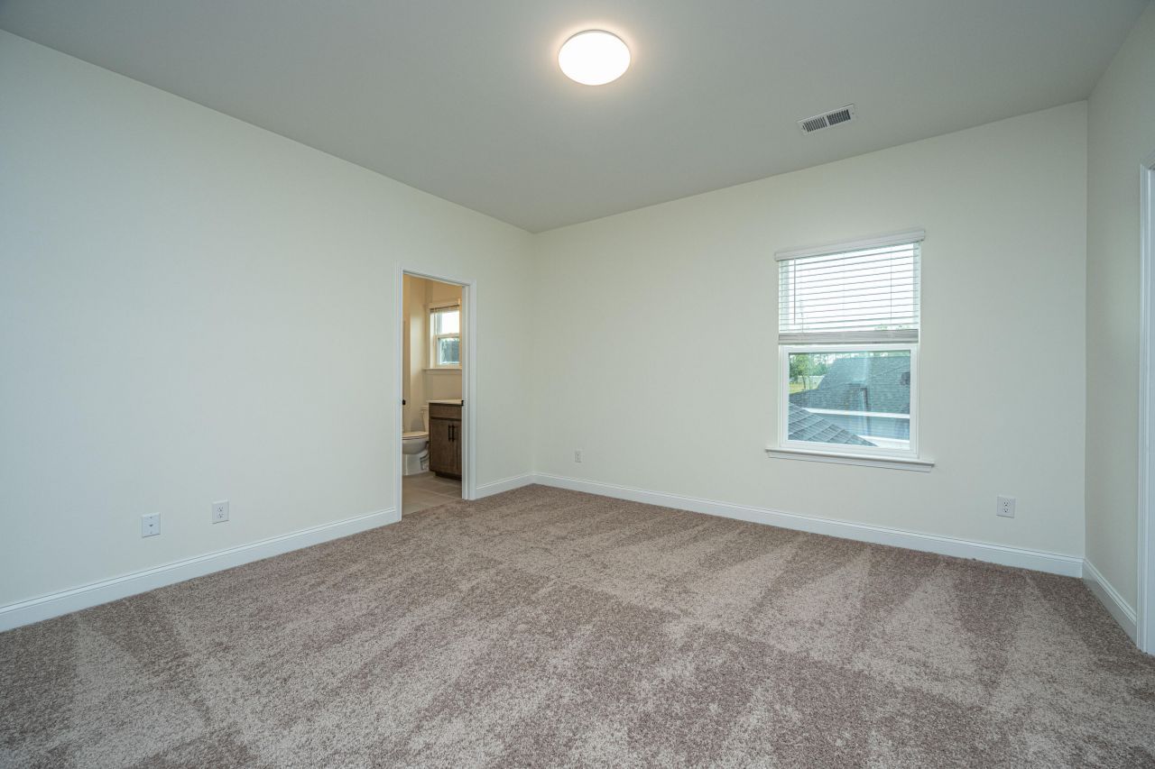 127 Augusta Pass Drive Photo 13