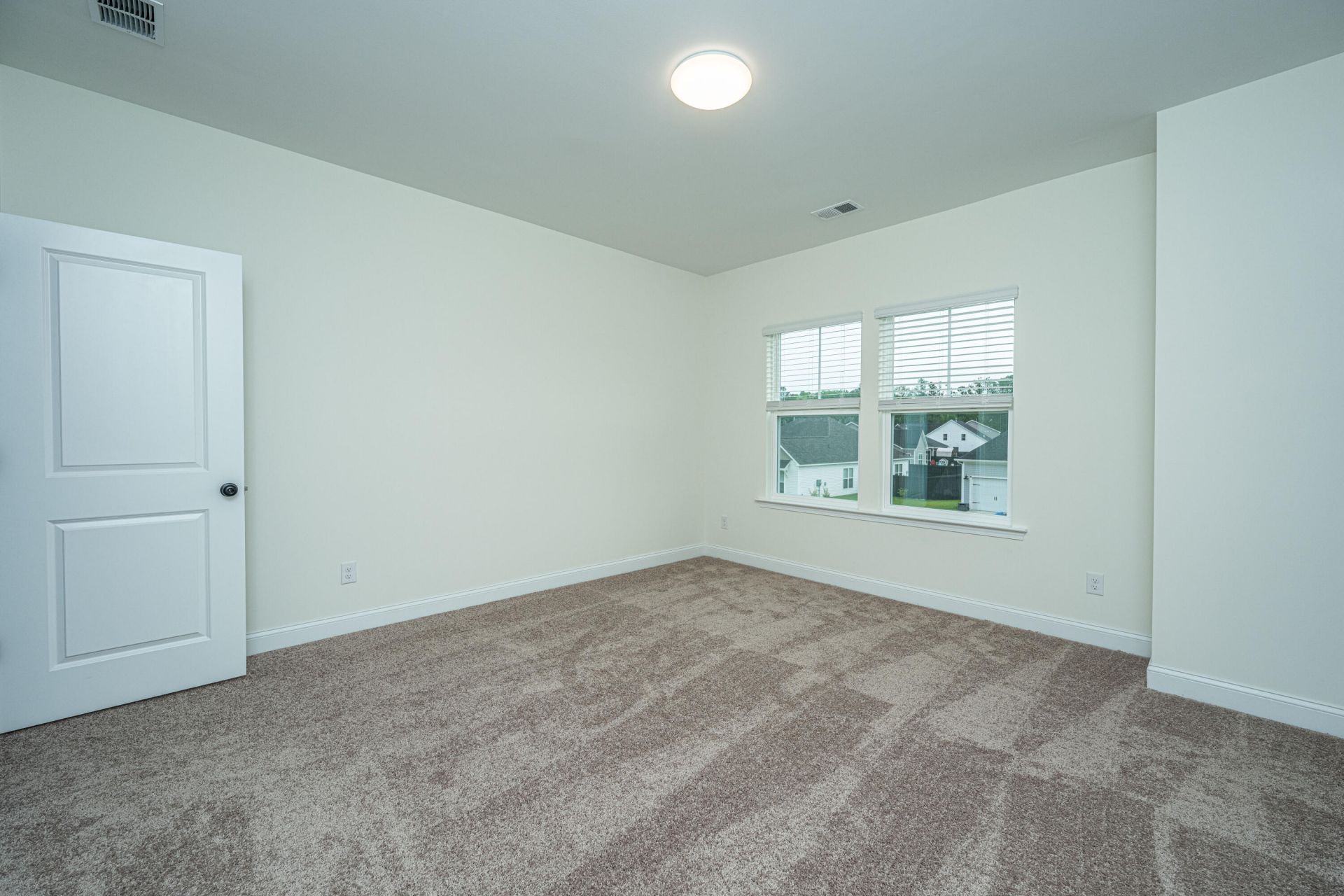 127 Augusta Pass Drive Photo 14