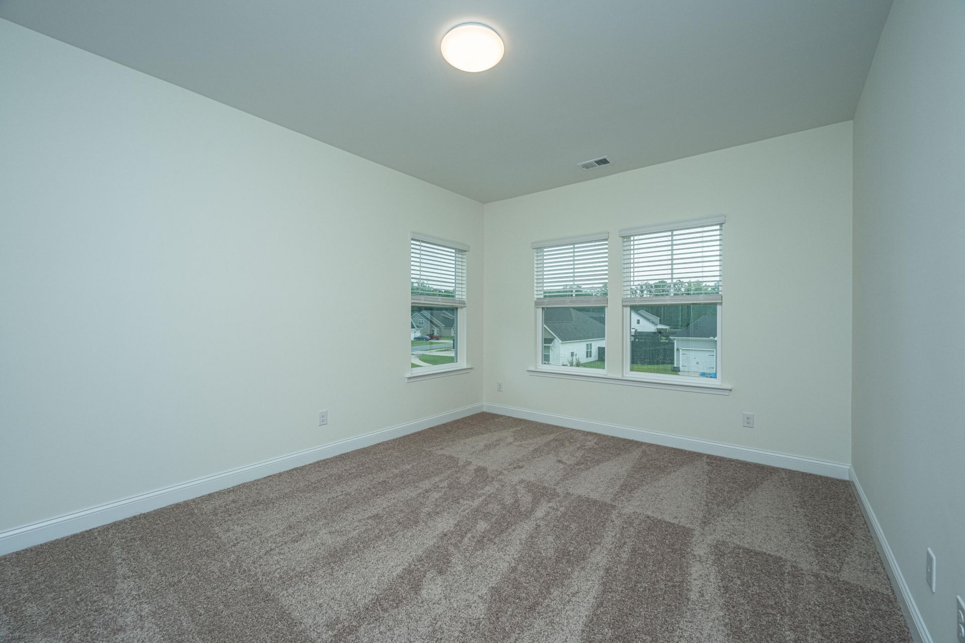 127 Augusta Pass Drive Photo 15