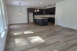 127 Augusta Pass Drive photo 4