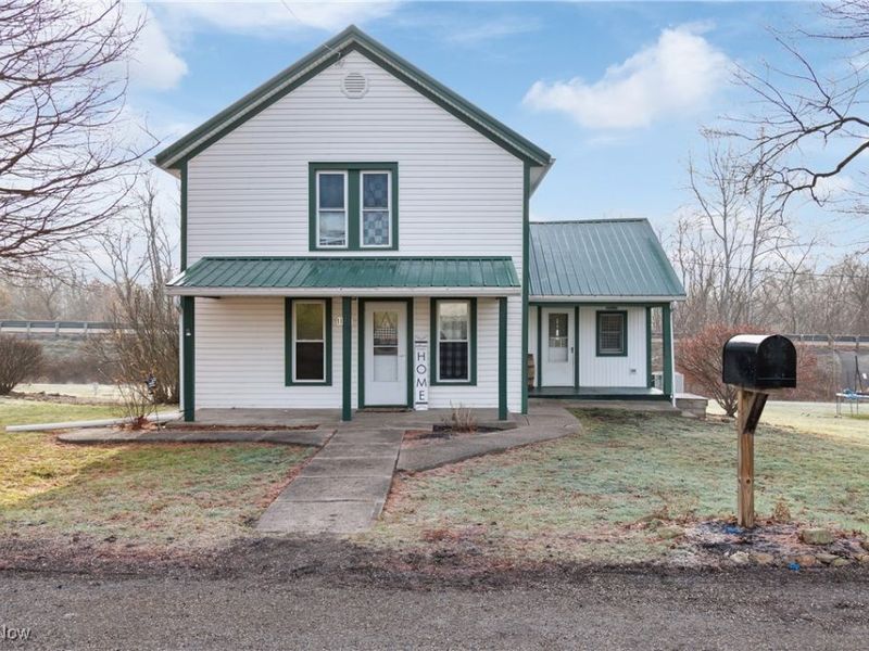 11104 Ambush NW Road, Magnolia, OH 44643 Photo 1