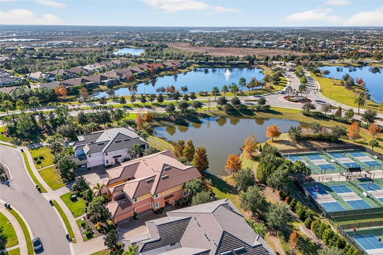 7538 Divot Loop, Unit 2D, Lakewood Ranch, FL 34202 Photo