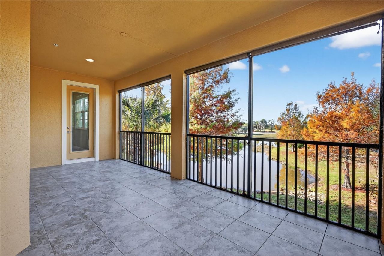 7538 Divot Loop, Unit 2D, Lakewood Ranch, FL 34202 Photo