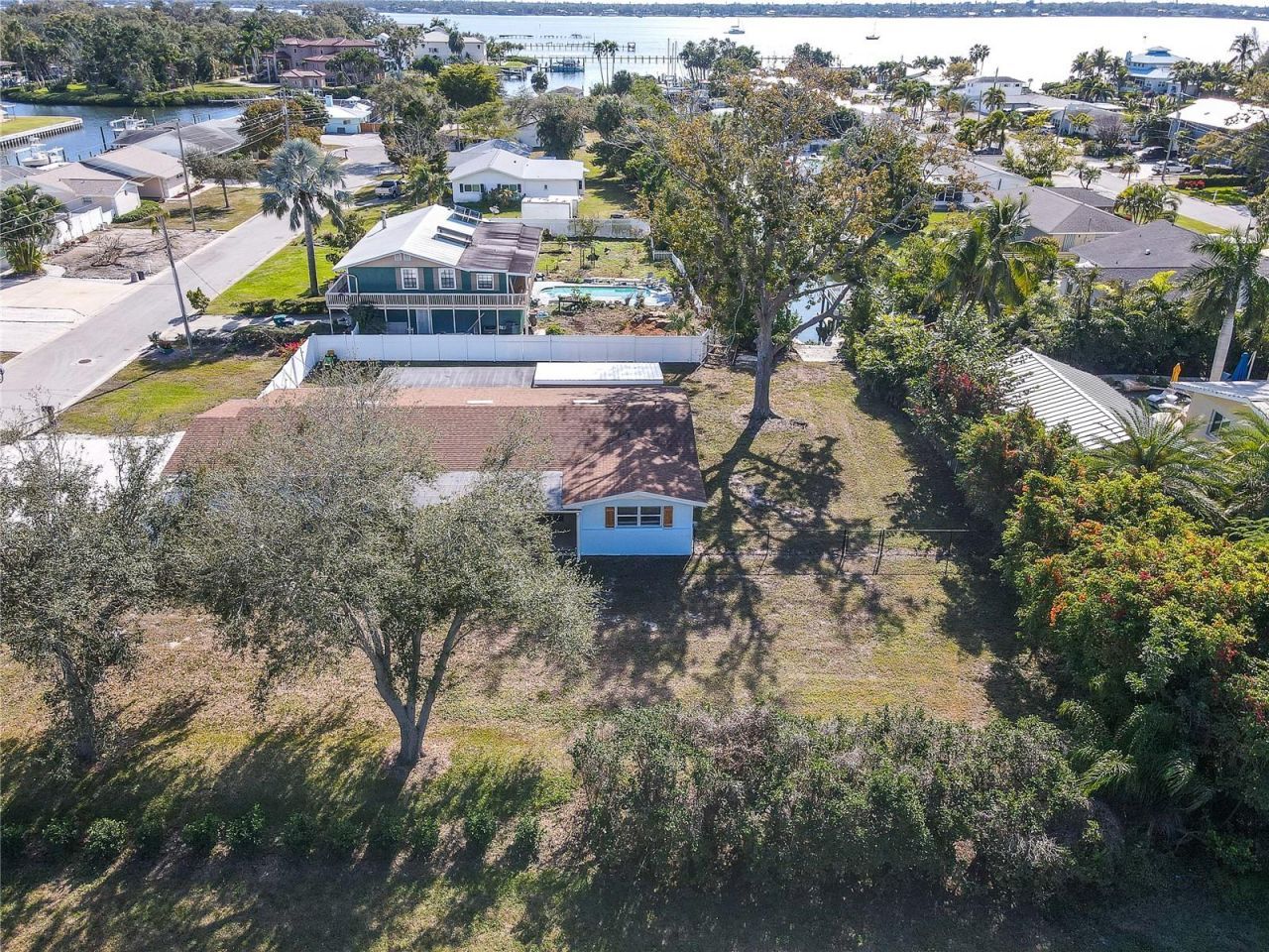 2401 10th Street W, Palmetto, FL 34221 Photo