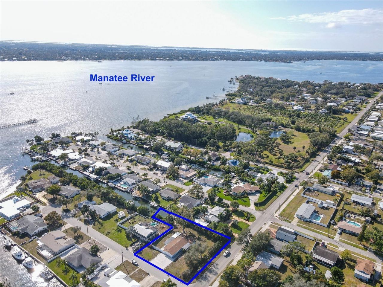 2401 10th Street W, Palmetto, FL 34221 Photo