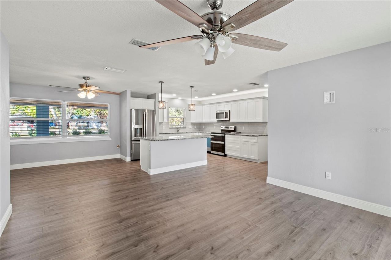 2401 10th Street W, Palmetto, FL 34221 Photo