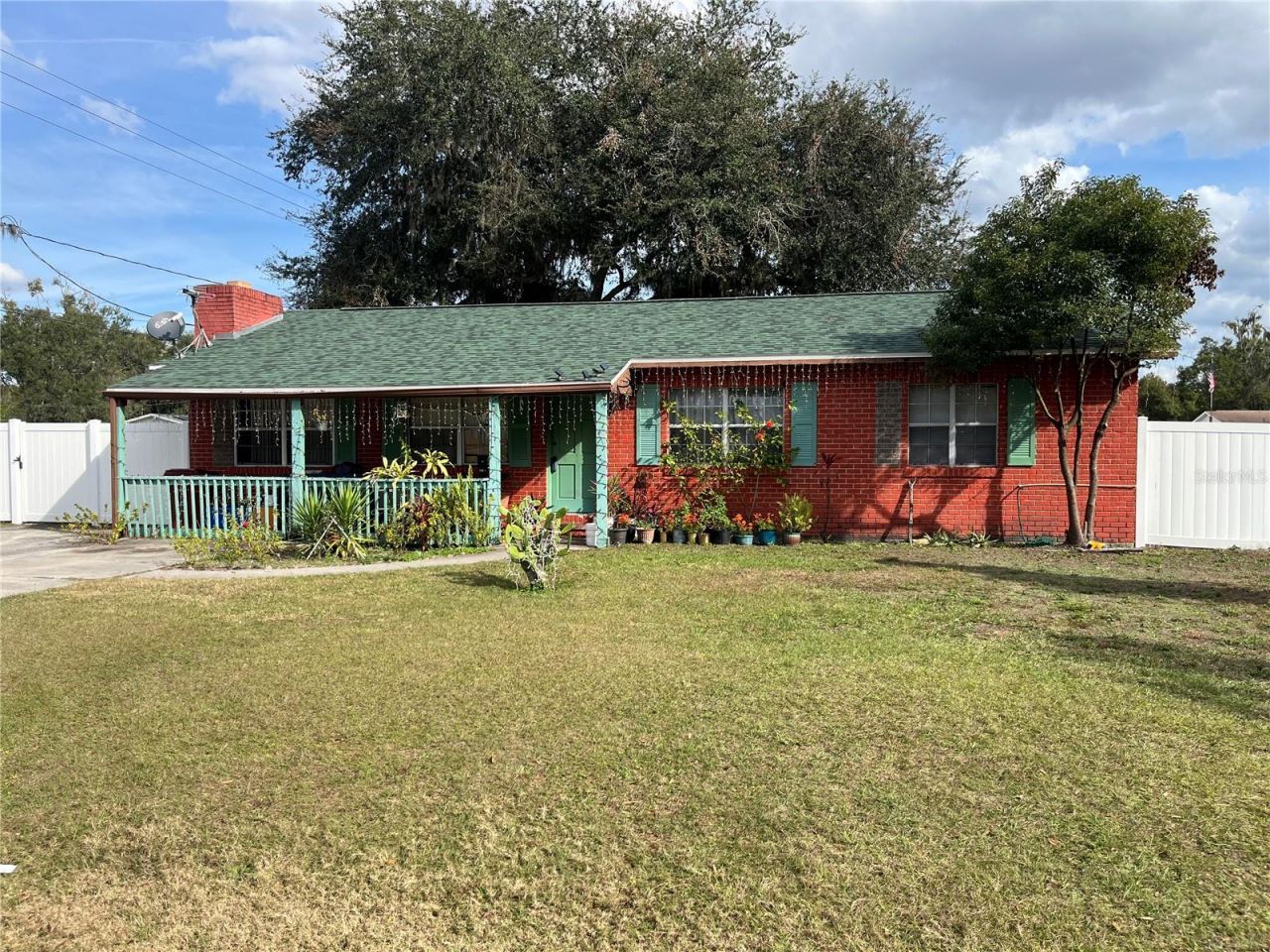 1506 N Bracewell Drive, Plant City, FL 33563 Main Photo