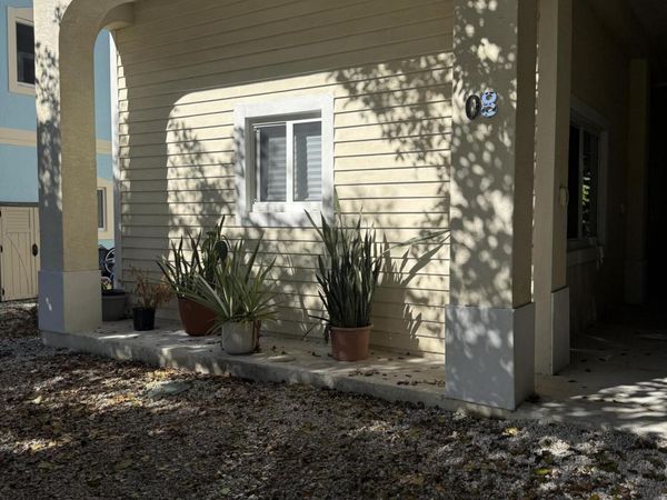 8 Bowen Drive, KEY LARGO, FL 33037