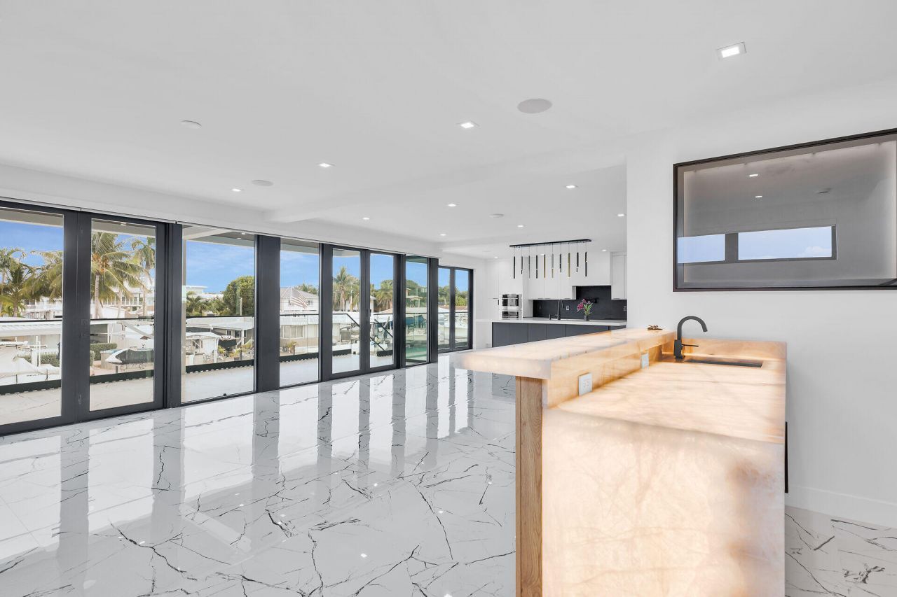 141 Grassy Road, Key Largo, FL 33037 Photo