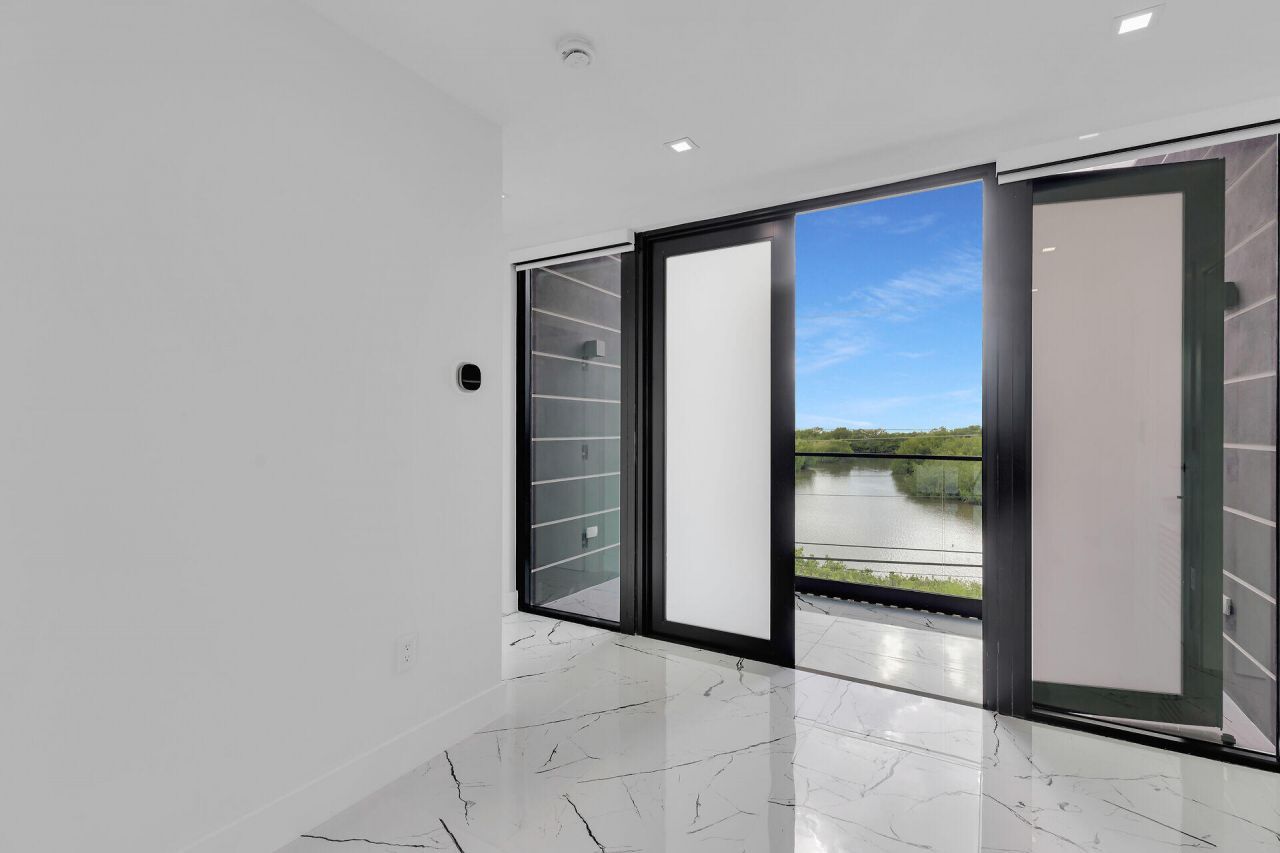 141 Grassy Road, Key Largo, FL 33037 Photo