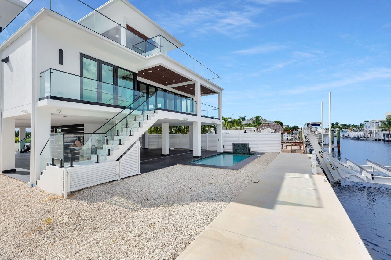 141 Grassy Road, Key Largo, FL 33037 Photo