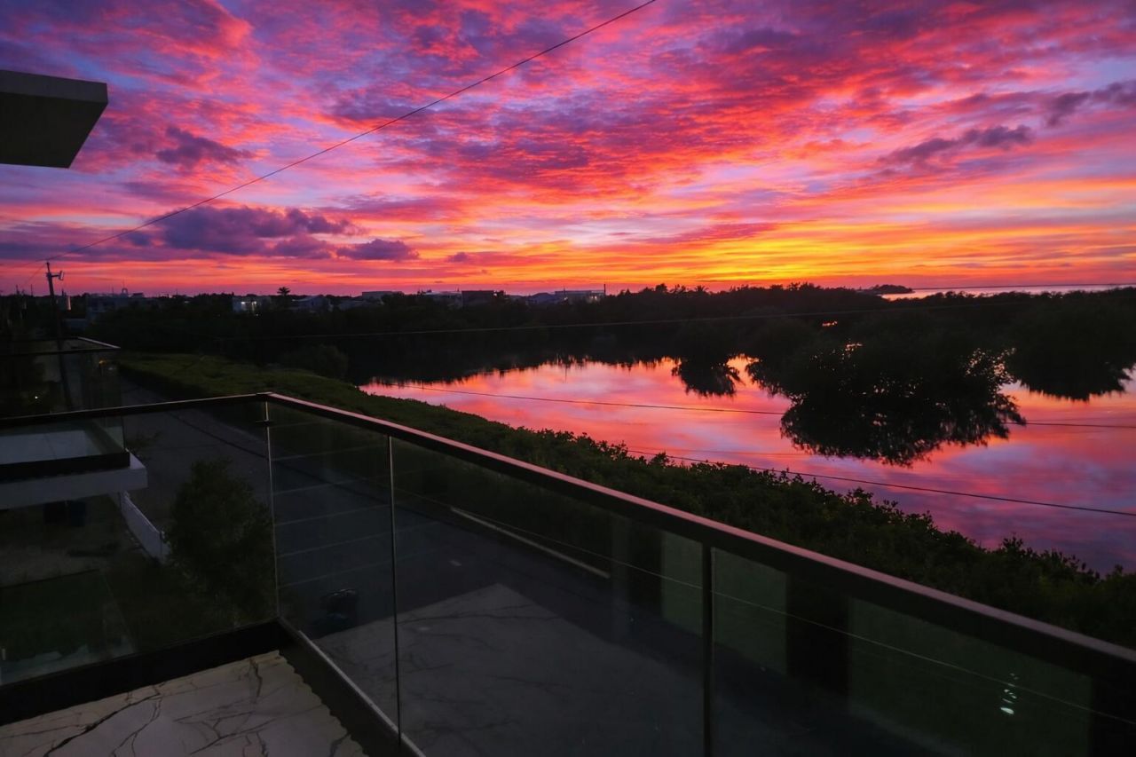 141 Grassy Road, Key Largo, FL 33037 Photo