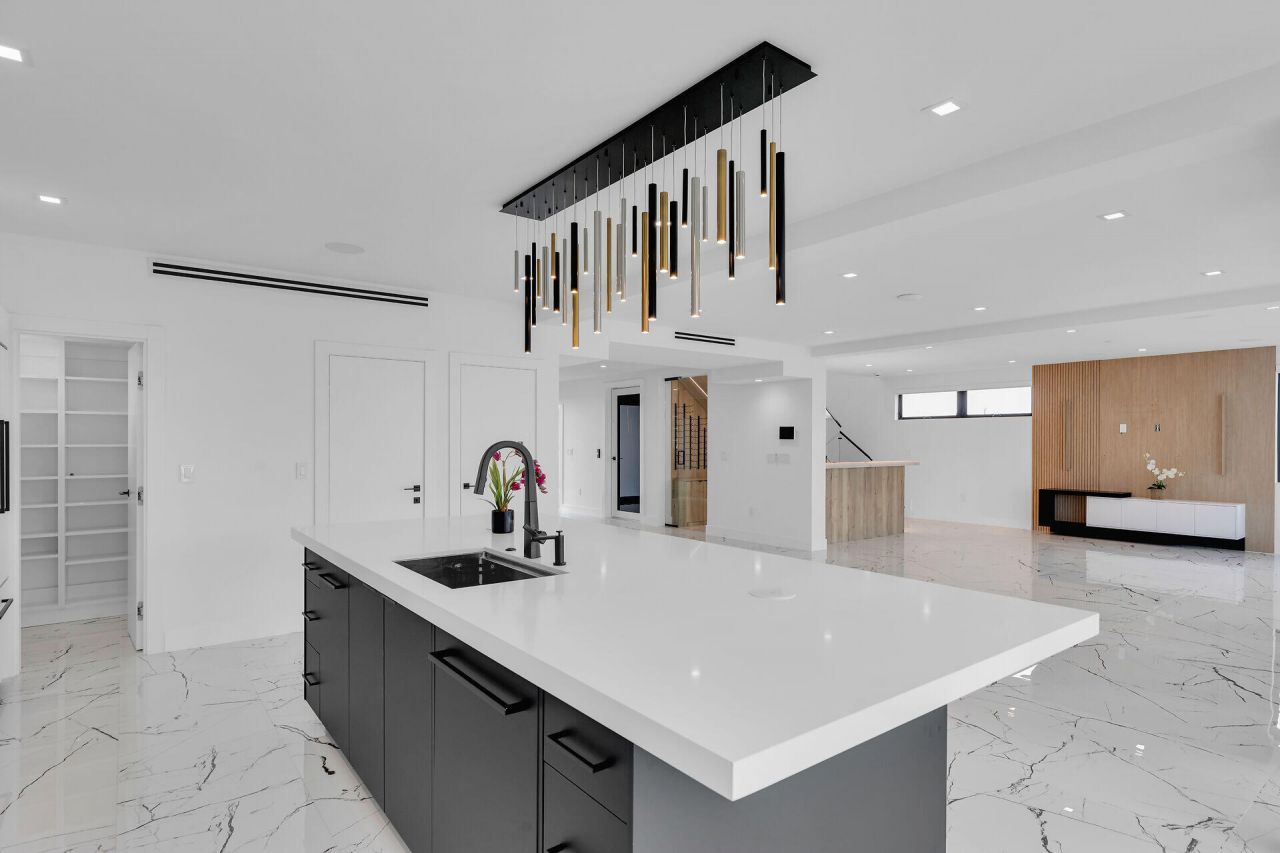 141 Grassy Road, Key Largo, FL 33037 Photo