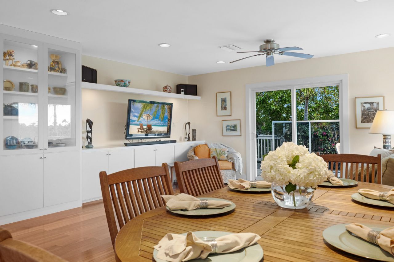 19881 Date Palm Drive, Sugarloaf, FL 33042 Photo