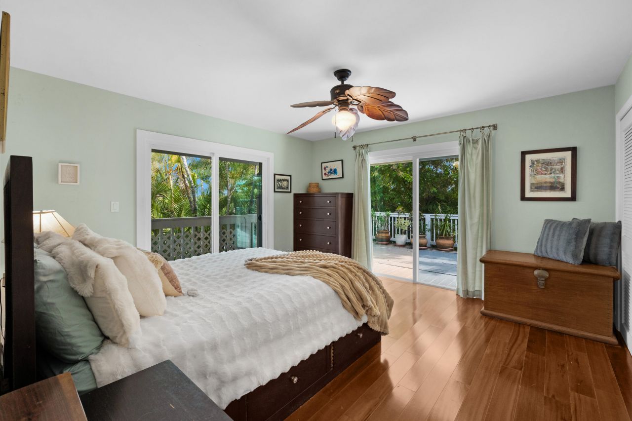 19881 Date Palm Drive, Sugarloaf, FL 33042 Photo