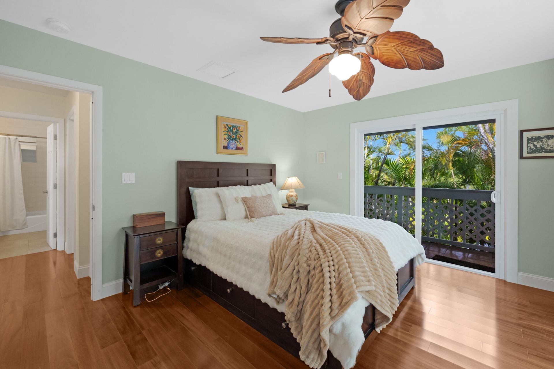 19881 Date Palm Drive, Sugarloaf, FL 33042 Photo