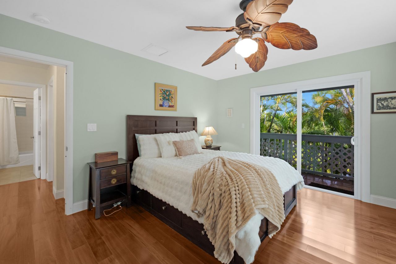 19881 Date Palm Drive, Sugarloaf, FL 33042 Photo