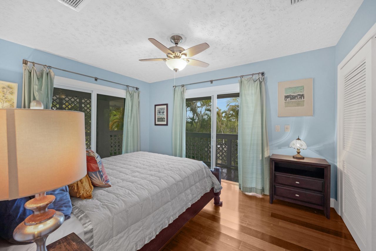 19881 Date Palm Drive, Sugarloaf, FL 33042 Photo