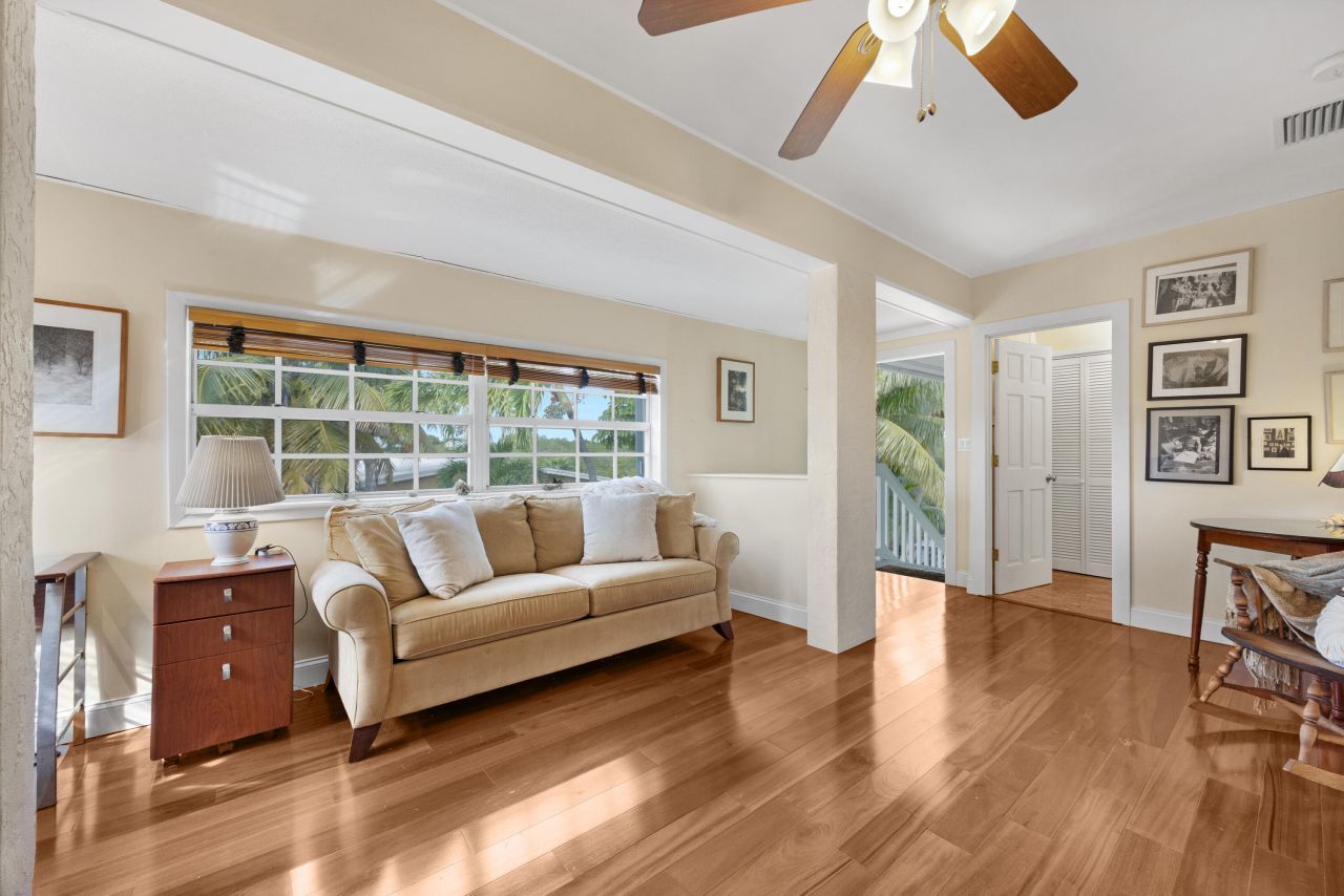 19881 Date Palm Drive, Sugarloaf, FL 33042 Photo