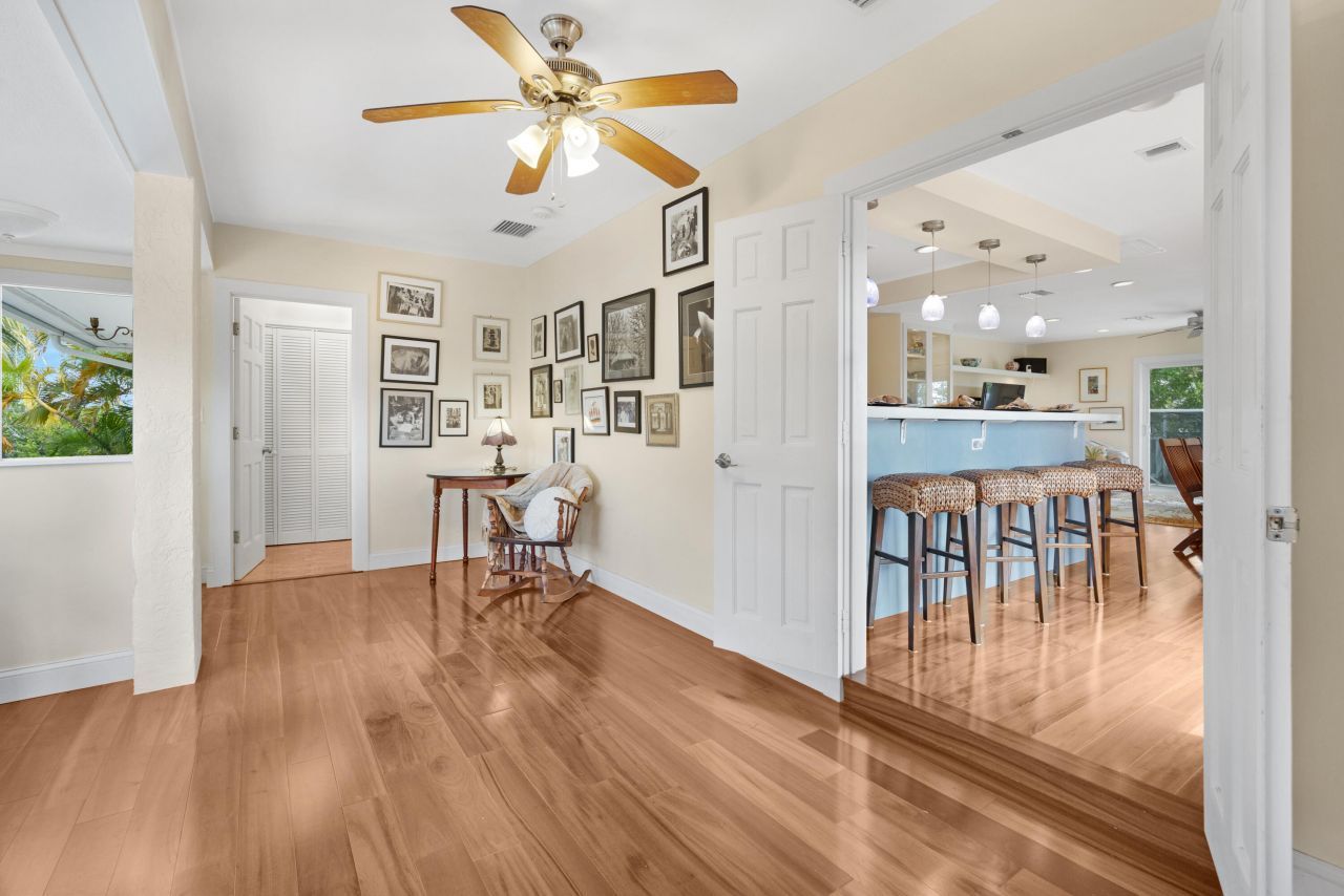 19881 Date Palm Drive, Sugarloaf, FL 33042 Photo