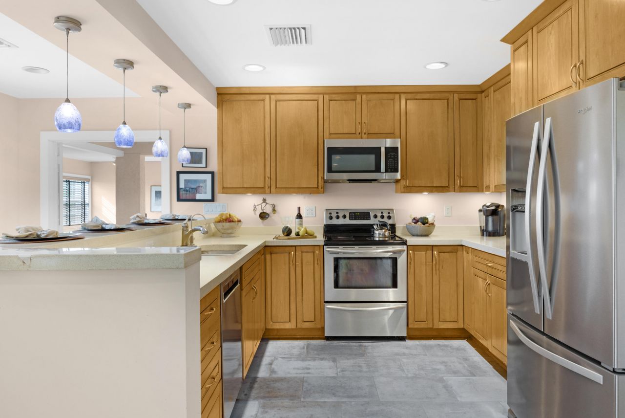 19881 Date Palm Drive, Sugarloaf, FL 33042 Photo