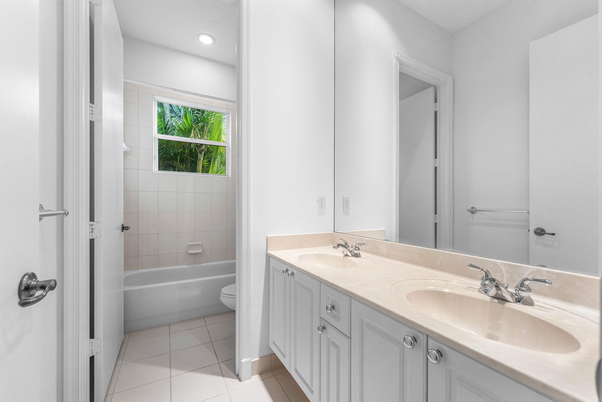 208 Via Condado Way, Palm Beach Gardens, FL 33418 Photo