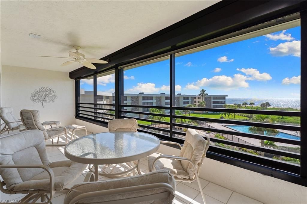 1605 Middle Gulf Dr, Unit 310, Sanibel, FL 33957 Photo
