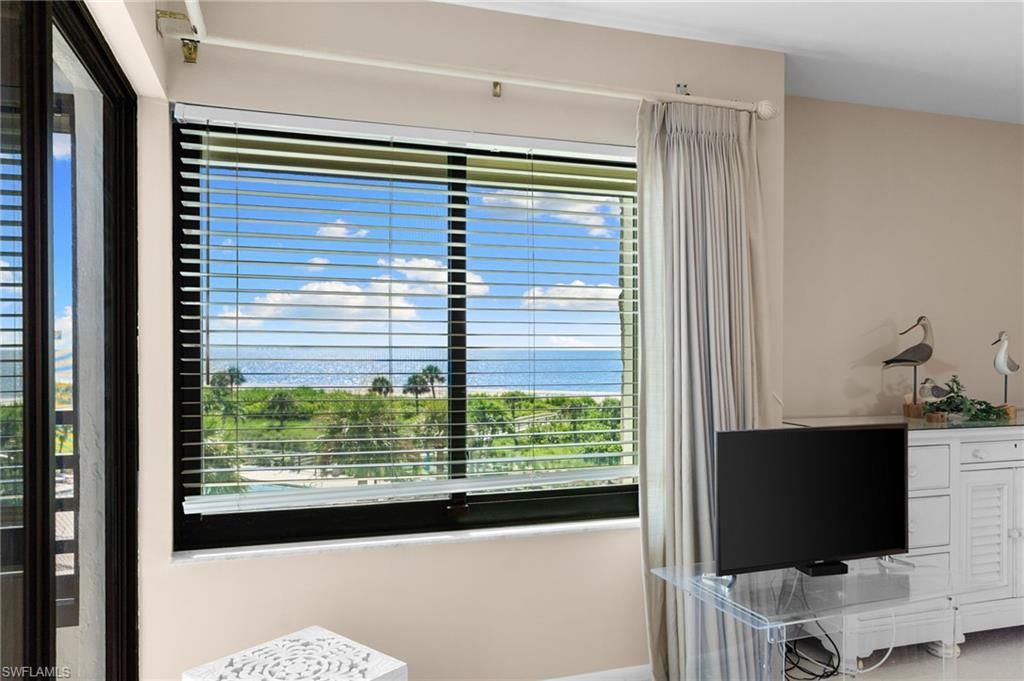 1605 Middle Gulf Dr, Unit 310, Sanibel, FL 33957 Photo