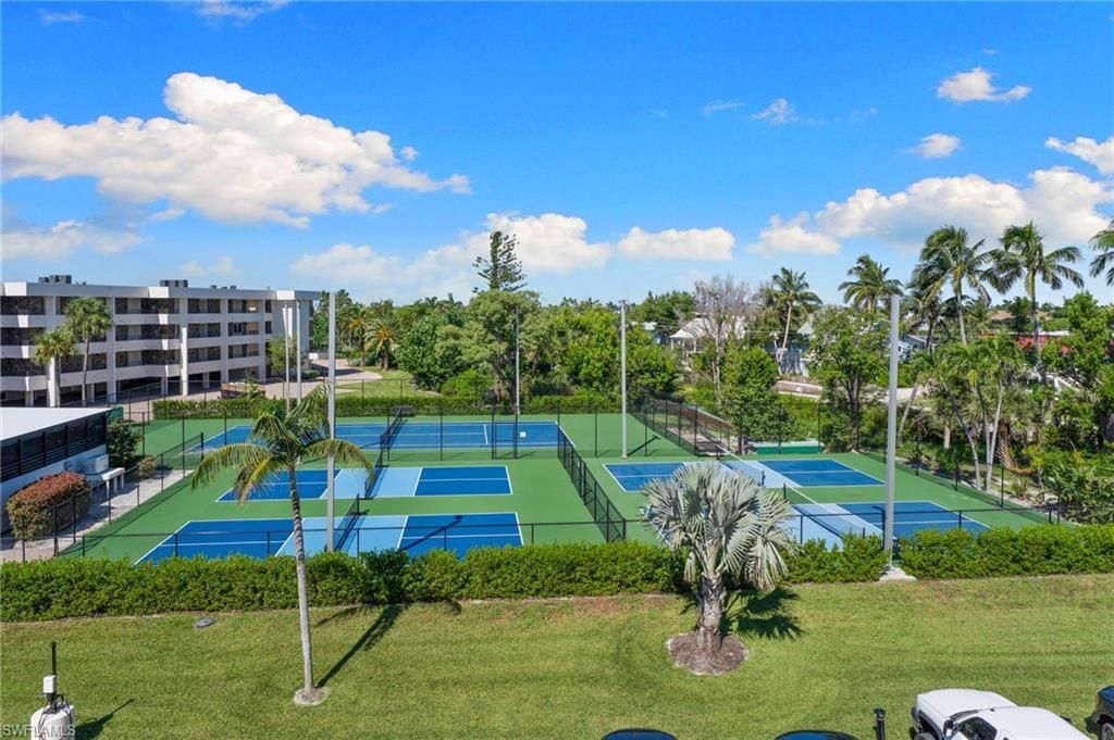 1605 Middle Gulf Dr, Unit 310, Sanibel, FL 33957 Photo