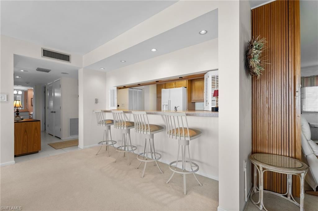 1605 Middle Gulf Dr, Unit 310, Sanibel, FL 33957 Photo