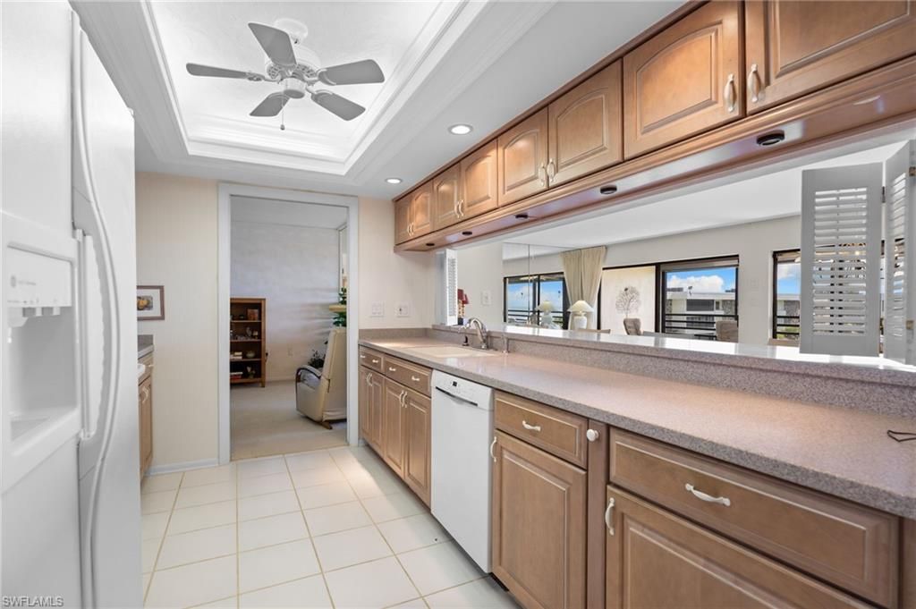 1605 Middle Gulf Dr, Unit 310, Sanibel, FL 33957 Photo