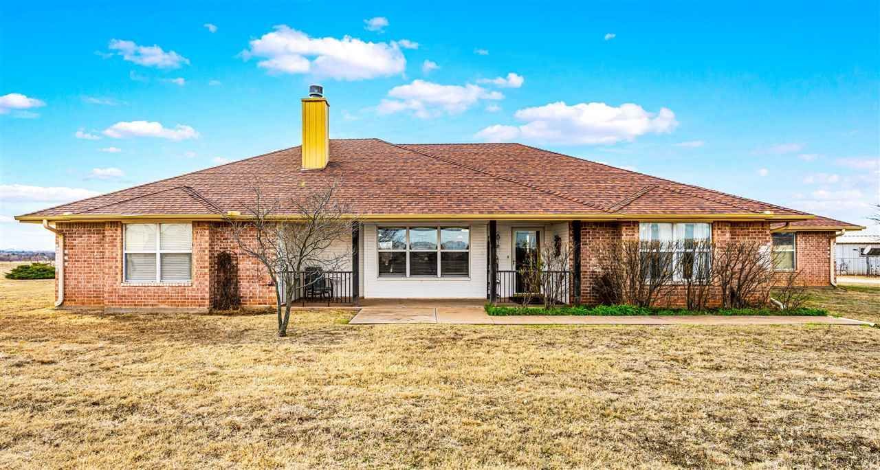 13473 NE Tony Creek Rd, Elgin, OK 73538 Main Photo