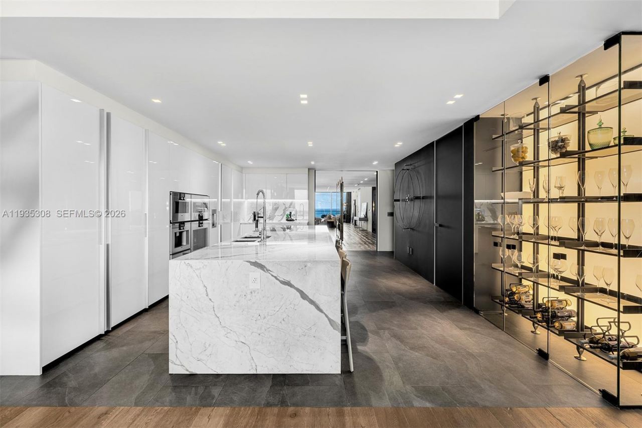 10203 Collins Ave , Unit 1403, Bal Harbour, FL 33154 Photo