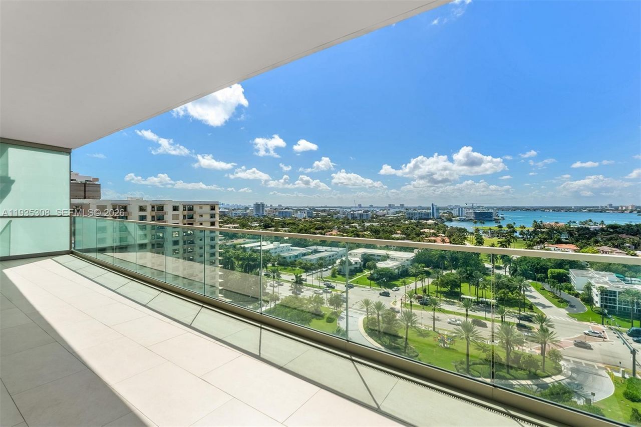 10203 Collins Ave , Unit 1403, Bal Harbour, FL 33154 Photo