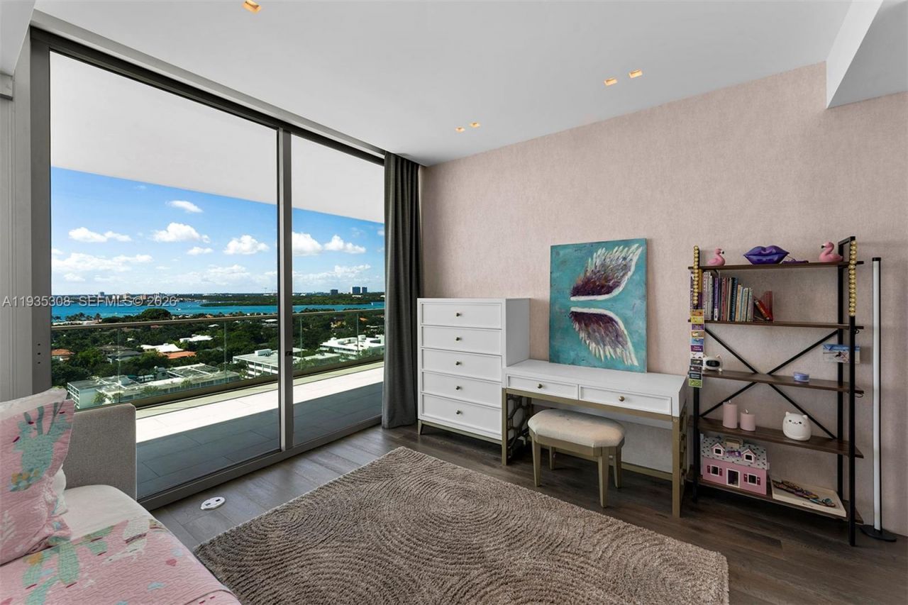 10203 Collins Ave , Unit 1403, Bal Harbour, FL 33154 Photo
